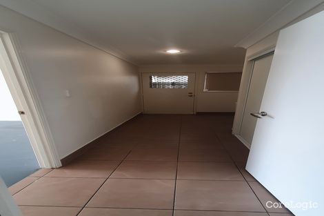 Property photo of 21 Neville Drive Branyan QLD 4670