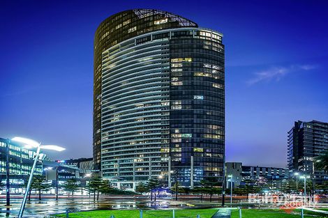 2710b/100 Harbour Esp, Docklands, VIC 3008
