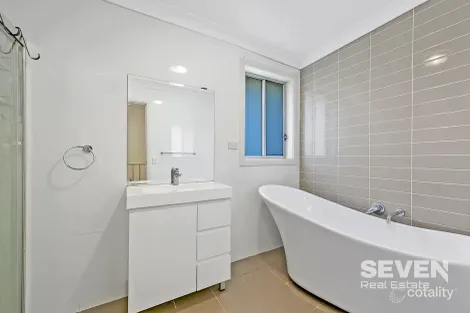 Property photo of 11/129-131 Old Northern Road Baulkham Hills NSW 2153