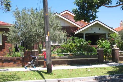 4 Dawson Ave, Earlwood, NSW 2206