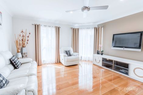 Property photo of 11 Sirocco Place Carindale QLD 4152
