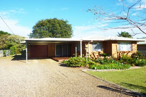 61 Burnett Heads Rd, Burnett Heads, QLD 4670