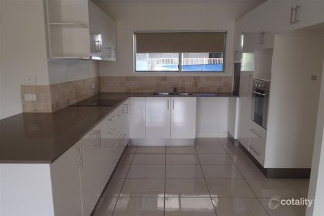 Property photo of 32/3 Deloraine Close Cannonvale QLD 4802