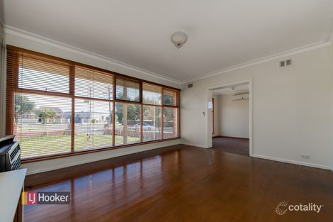 Property photo of 37 Boronia Avenue Dandenong North VIC 3175