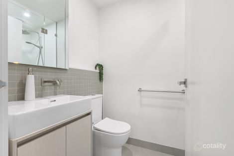 Property photo of 207/1A Omeo Court Bentleigh East VIC 3165