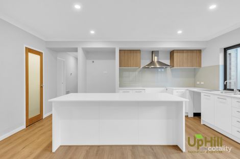 35 Cornsilk Dr, Clyde, VIC 3978
