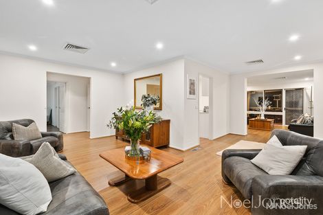 Property photo of 21 Fernlea Crescent Doncaster East VIC 3109