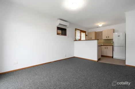 Property photo of 18 Hayford Crescent Morphett Vale SA 5162