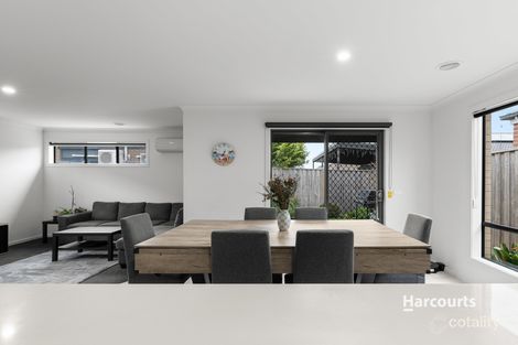 Property photo of 25 Lotus Street Pakenham VIC 3810