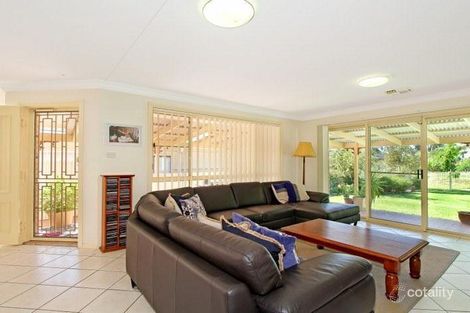 Property photo of 3 The Retreat Hillvue NSW 2340