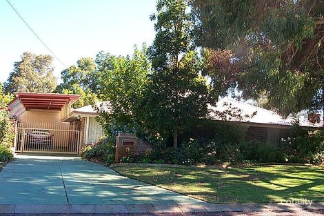 3 Mark Pl, Thornlie, WA 6108