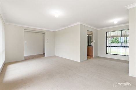 Property photo of 18 Sandhurst Place Brassall QLD 4305