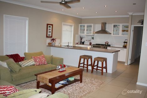 Property photo of 10 Backhousia Court Meridan Plains QLD 4551
