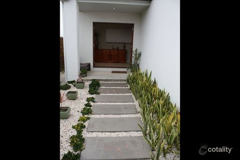 Property photo of 10 Backhousia Court Meridan Plains QLD 4551