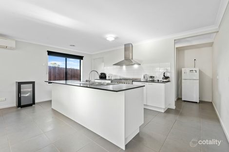 Property photo of 18B Kollmorgen Place Bairnsdale VIC 3875