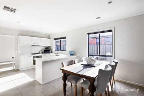 Property photo of 34 Barmah Drive South Morang VIC 3752
