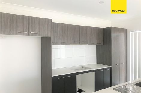 Property photo of 17 Seedgrass Street Point Cook VIC 3030