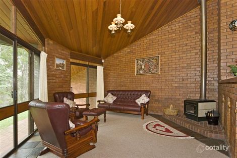 Property photo of 10 Niddrie Drive Middle Ridge QLD 4350