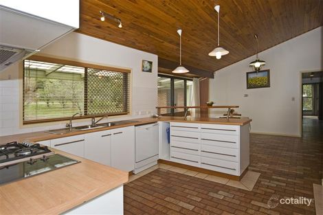 Property photo of 10 Niddrie Drive Middle Ridge QLD 4350