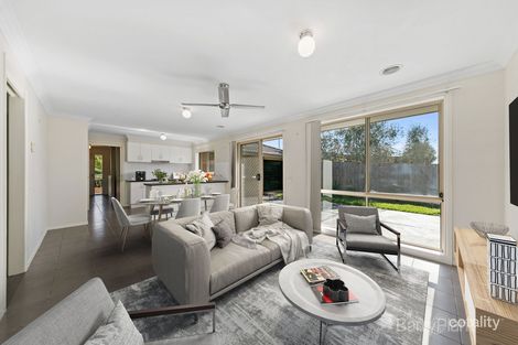 Property photo of 12 Harmon Drive Drouin VIC 3818