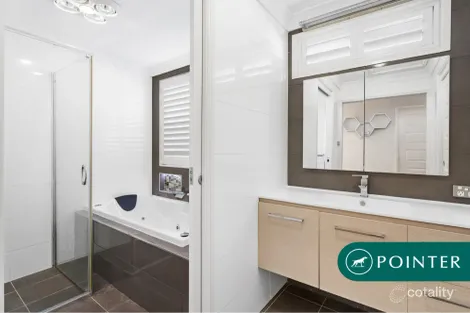 Property photo of 4 Womra Crescent Glenmore Park NSW 2745