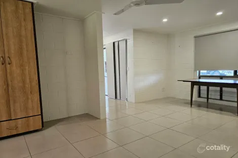 Property photo of 9 Searle Court Ayr QLD 4807