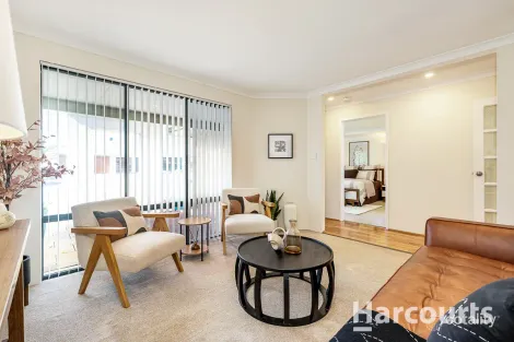Property photo of 19 Hennessy Drive Ashby WA 6065