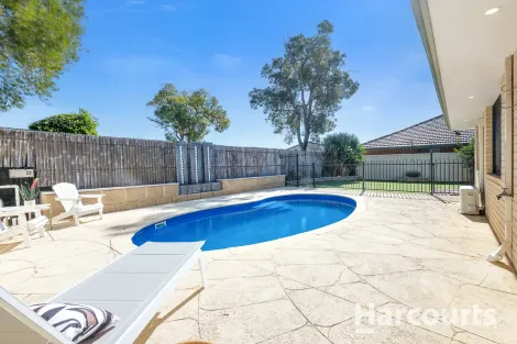 Property photo of 19 Hennessy Drive Ashby WA 6065