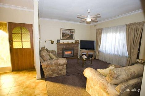 Property photo of 25 Clydebank Road Essendon West VIC 3040