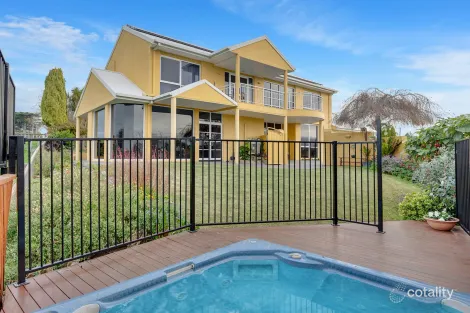 Property photo of 8 Scarlett Close Leongatha VIC 3953