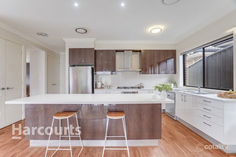Property photo of 5 Neil Place Oran Park NSW 2570