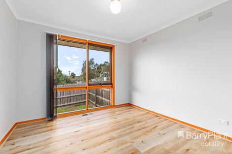 Property photo of 2/835 Plenty Road Reservoir VIC 3073