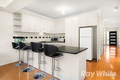 Property photo of 2/1 Abbot Court Glen Waverley VIC 3150