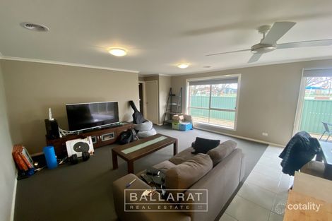 Property photo of 2/101 Spencer Street Sebastopol VIC 3356