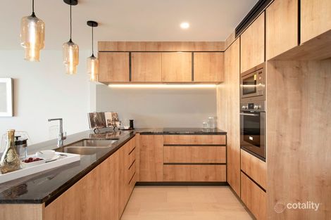 13/15 Roseglen St, Greenslopes, QLD 4120