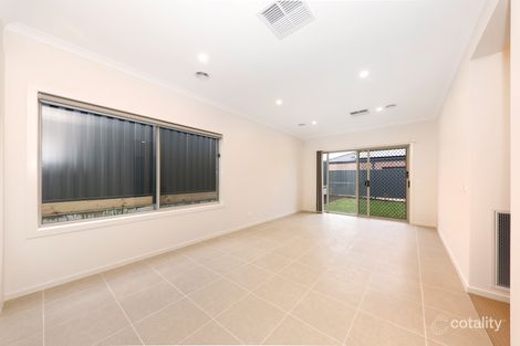 Property photo of 4 Palms Avenue Berwick VIC 3806