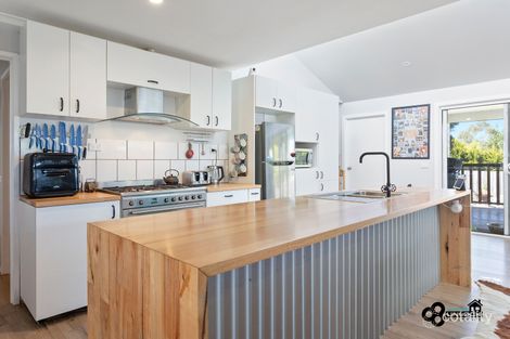 Property photo of 37 Hewson Street Nyora VIC 3987