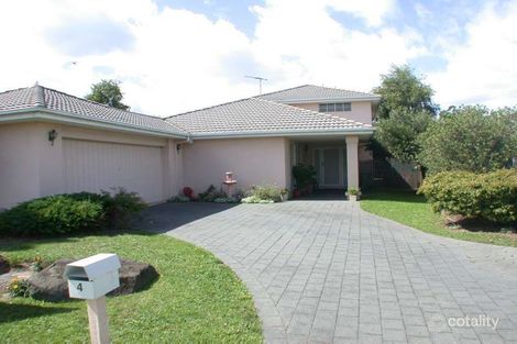 Property photo of 4 Waverley Park Drive Cranbourne North VIC 3977