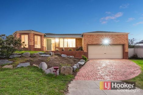 Property photo of 7 Aveley Place Cranbourne East VIC 3977