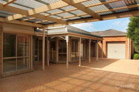 Property photo of 17 Classic Court Altona Meadows VIC 3028