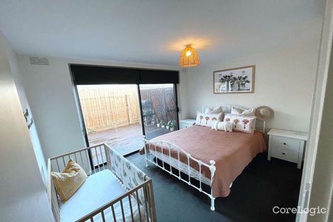 Property photo of 3/2 Thomson Rise Parkdale VIC 3195