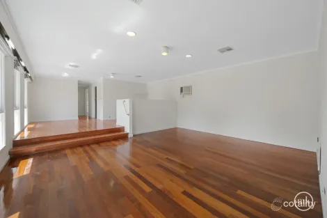 Property photo of 1162 Main Road Eltham VIC 3095