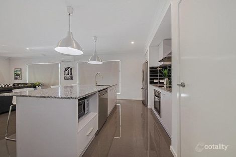 Property photo of 21 Wattle Place Gumdale QLD 4154