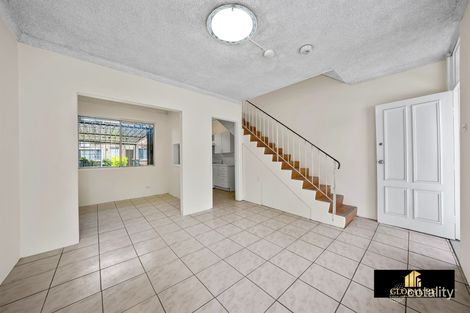 Property photo of 4/2-6 Waterside Crescent Carramar NSW 2163