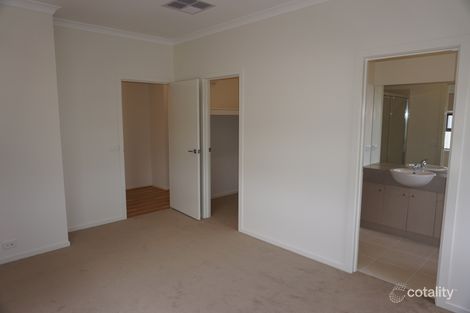 Property photo of 2 Evesham Drive Point Cook VIC 3030