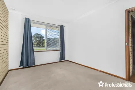 Property photo of 3/54 Eastward Road Rangeway WA 6530