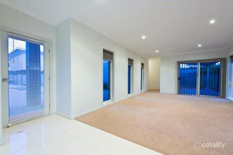 Property photo of 2/51 The Esplanade North Shore VIC 3214