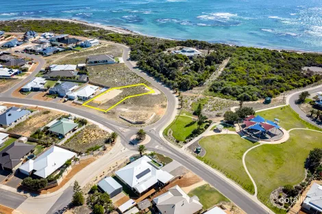 1 Surfside Tce, Glenfield, WA 6532