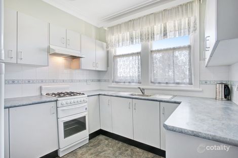 Property photo of 5 First Avenue Rutherford NSW 2320