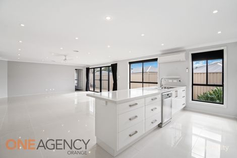 Property photo of 3 Peters Place Blayney NSW 2799